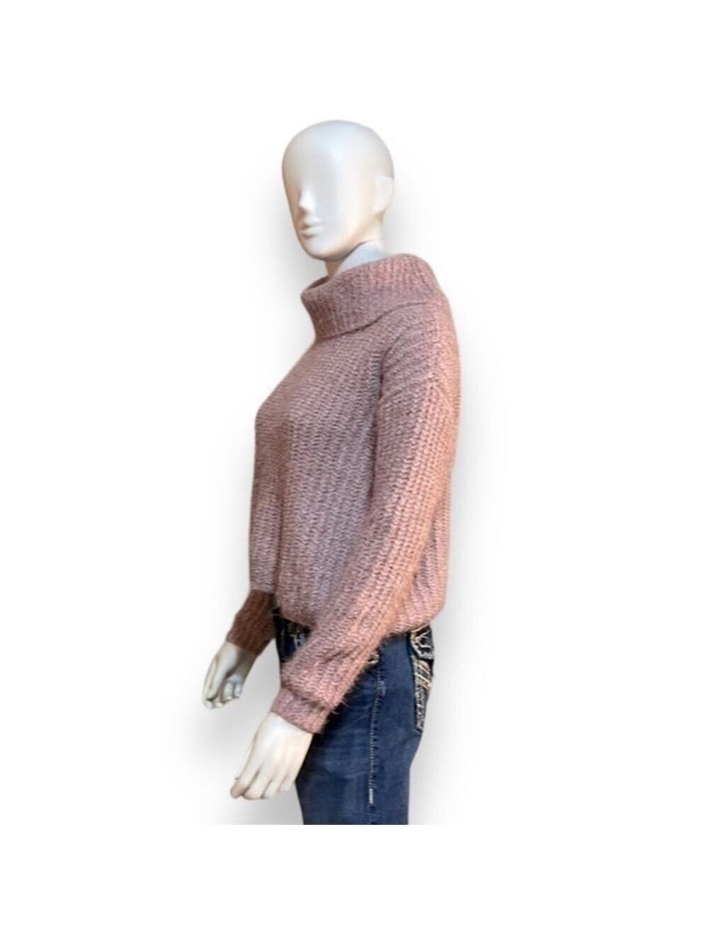 Pink Cropped Sweater Junior’s Size Small Hippie Rose - Picture 5 of 6